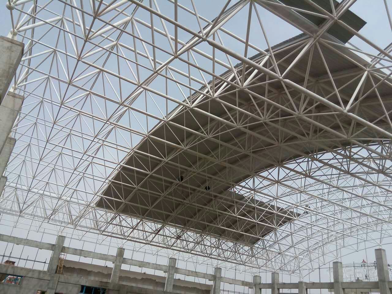 潜江一汽网架